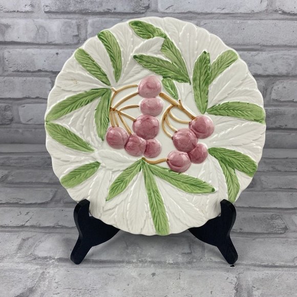 Shafford Fruit Du Jour Hand Painted  Japan 1987 8" Cherry Plate - Picture 1 of 2